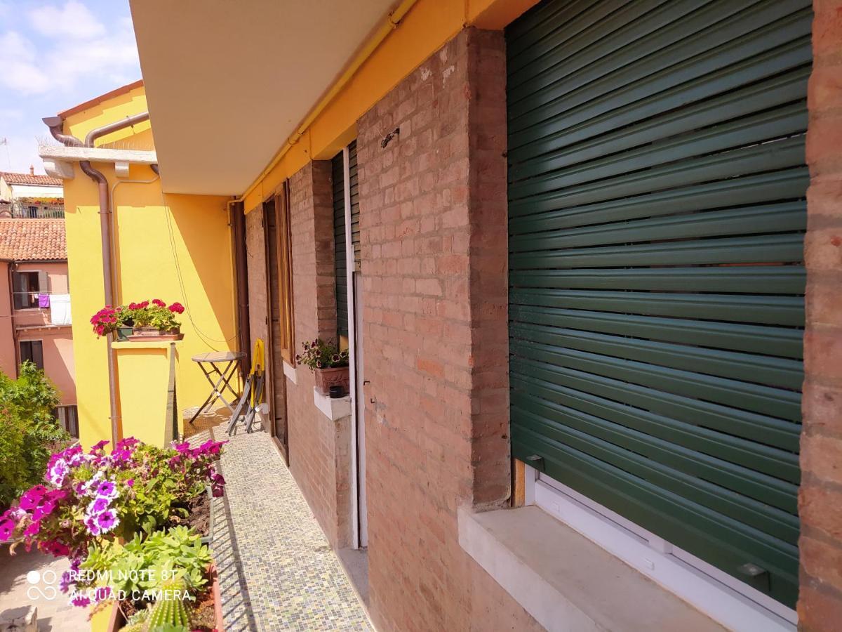 Casa Gialla เวนิส ภายนอก รูปภาพ
