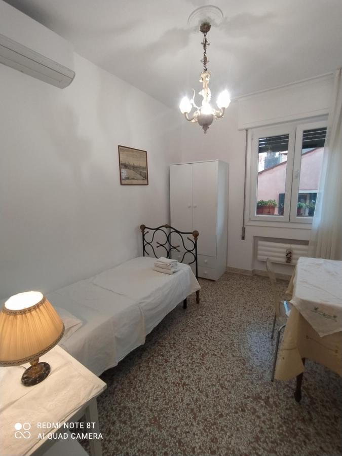 Casa Gialla เวนิส ภายนอก รูปภาพ